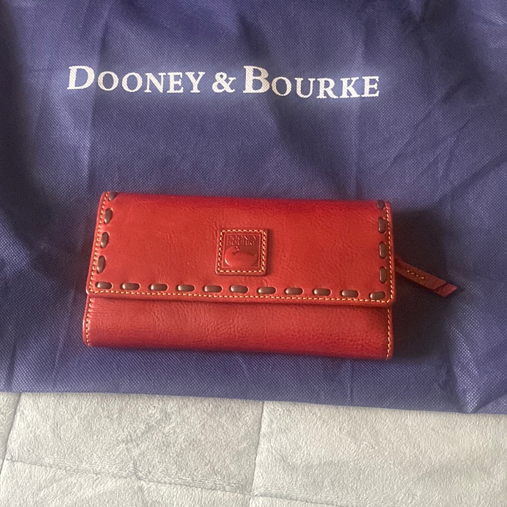Dooney and Bourke Flourentine Bourdeaux Wallet
